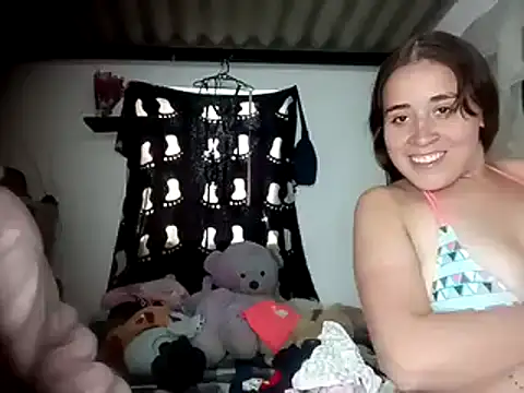 Snapshot of twodoo chatting on October 6, 4:45 pm twodoo online show from October 6, 4:45 pm