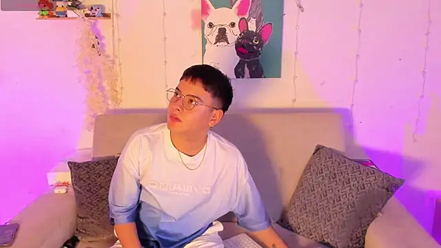 Young Ben online show from May 15, 10:45 pm