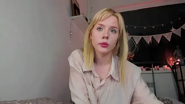  CuteAsFuck  online show from November 21, 3:03 pm