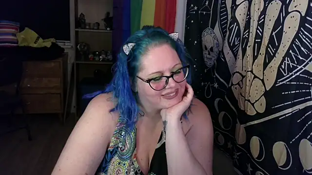 Snapshot of Kinky_Witch chatting on October 8, 3:11 am Kinky Witch online show from October 8, 3:11 am