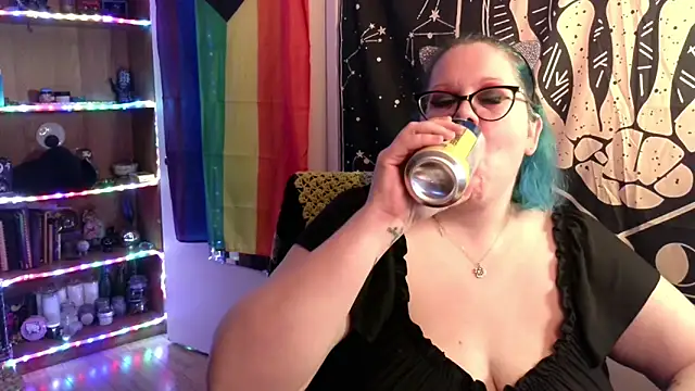 Kinky Witch online show from November 19, 3:39 am