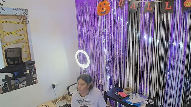 Aria Arthur online show from October 12, 8:22 pm