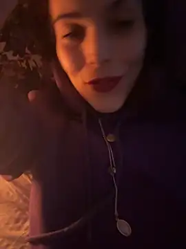 refem9 online show from October 29, 8:44 pm