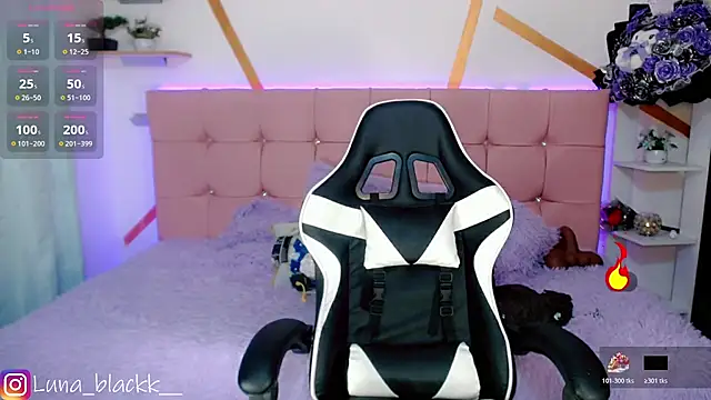 Luna blackk online show from November 24, 9:17 pm