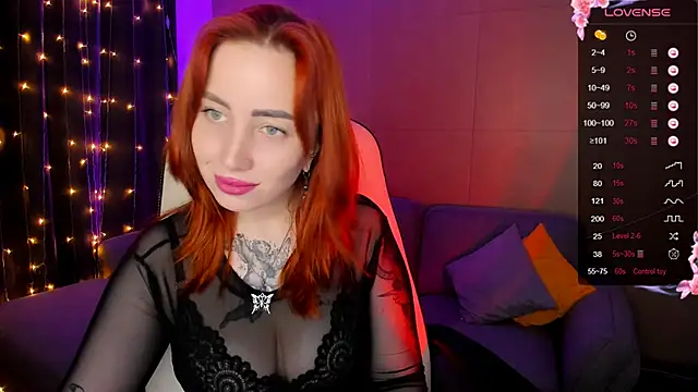 deboramoore online show from October 18, 2:36 am