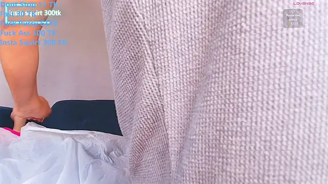 couplelove543 online show from September 24, 1:32 pm