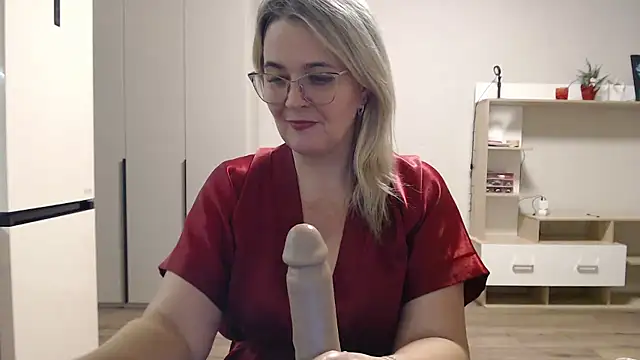 EleanoraDream online show from January 12, 3:17 pm