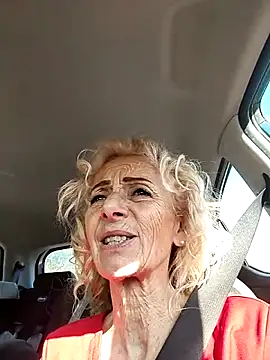 clarabell4 online show from March 17, 8:07 am