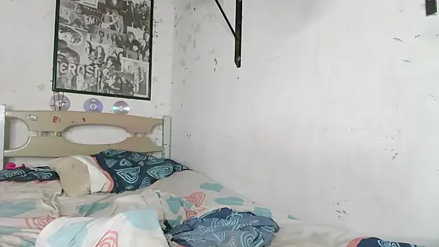 Evelynredflags04 online show from October 14, 3:53 am