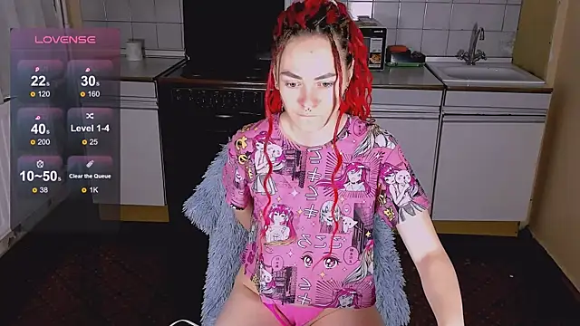 Georgia  Miller online show from November 9, 6:37 pm