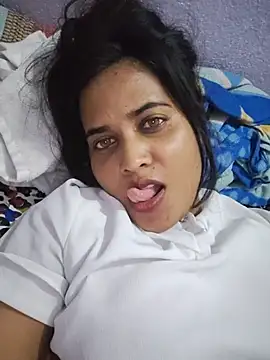 cute radhikaa online show from June 26, 7:53 am