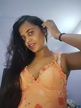 cute radhikaa online show from July 13, 4:57 am