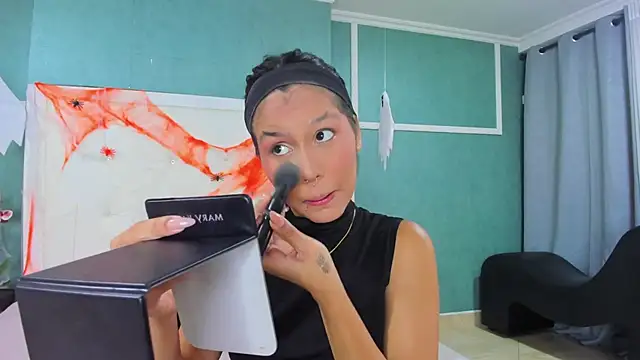 ania gomez online show from October 25, 2:03 pm