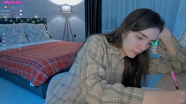 Snapshot of sweete_chantal chatting on October 18, 5:26 pm sweete chantal online show from October 18, 5:26 pm