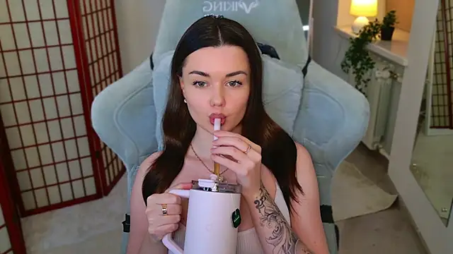 AvaFlower online show from November 5, 2:22 pm