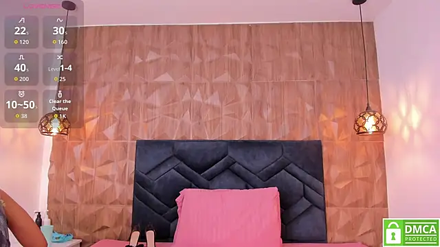 Gia Scott online show from December 1, 8:22 pm