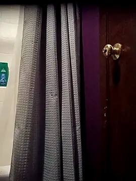 Crossedsissy online show from February 2, 3:27 am