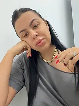 Casiana  online show from April 10, 1:33 am