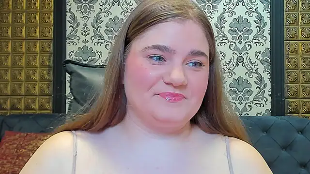 LissaBigTitts online show from December 19, 9:07 pm