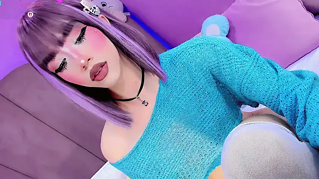 ShantyMillan online show from April 12, 12:52 pm