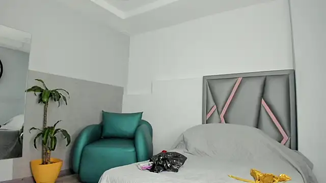 klariz09 online show from October 2, 8:14 pm