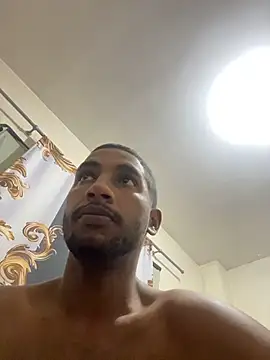 DiamanteNegro- online show from February 21, 10:38 am