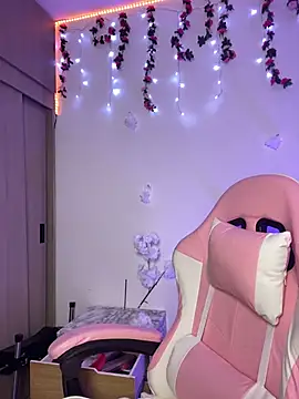 Lia  1 online show from January 10, 12:59 am