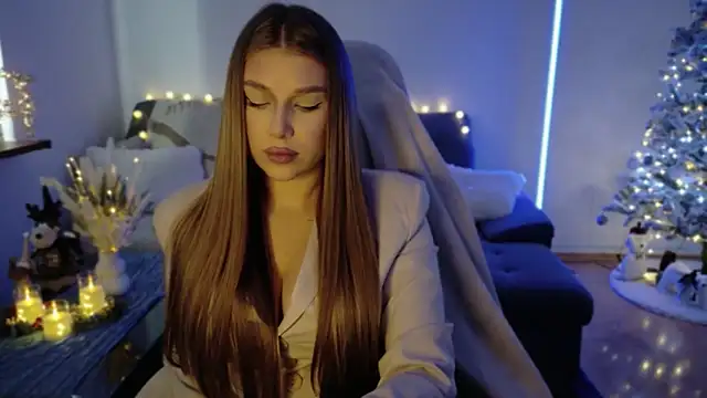 Emma candyyy online show from December 5, 11:44 am