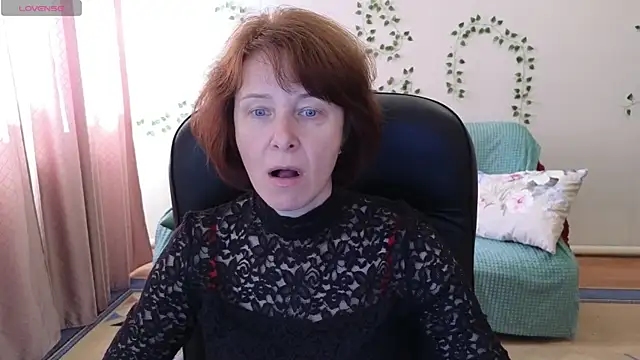 Lia Tito online show from May 29, 6:44 am