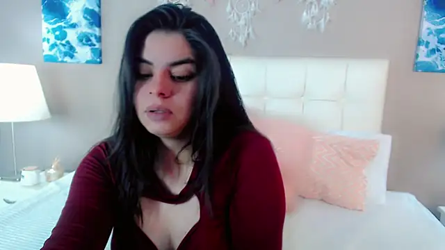 maddissonivanova online show from March 5, 7:31 pm