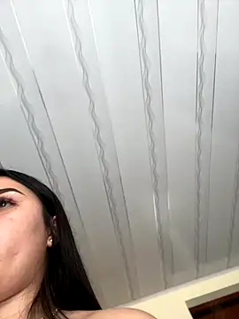 BELLAALEJA online show from November 16, 6:52 pm