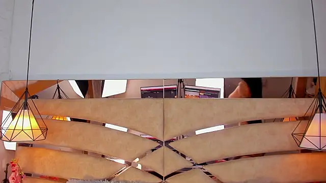 pamemiller1 online show from March 24, 11:15 am