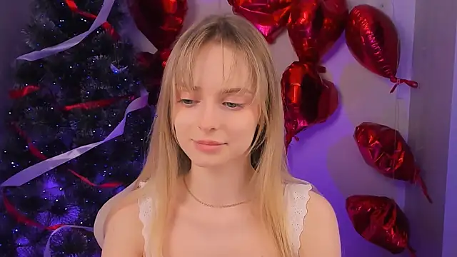 JuliaBrewwer online show from April 17, 6:54 pm