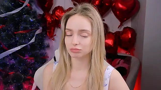 JuliaBrewwer online show from March 23, 2:34 pm