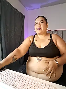 AndreaKinky online show from March 3, 8:31 am