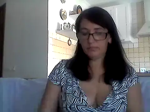 Elena48324 online show from June 29, 9:16 am