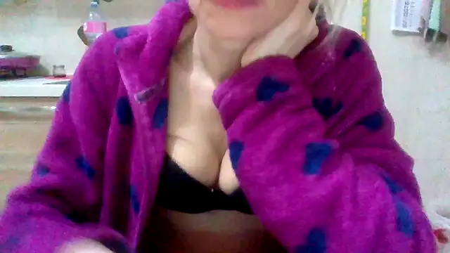 Kelly80 online show from February 16, 3:28 am