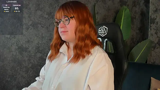 Michelle Wilsson online show from November 12, 9:29 am