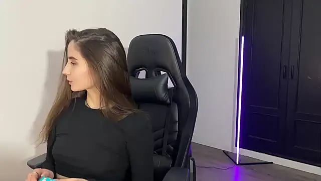 s meow online show from March 15, 12:45 am