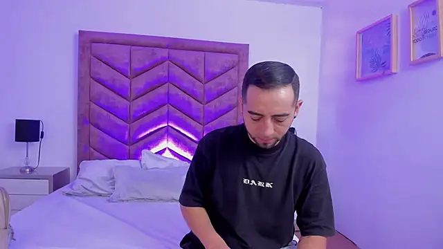 Lushian  online show from October 25, 3:30 pm