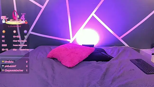 bianca vega  online show from April 8, 11:45 am