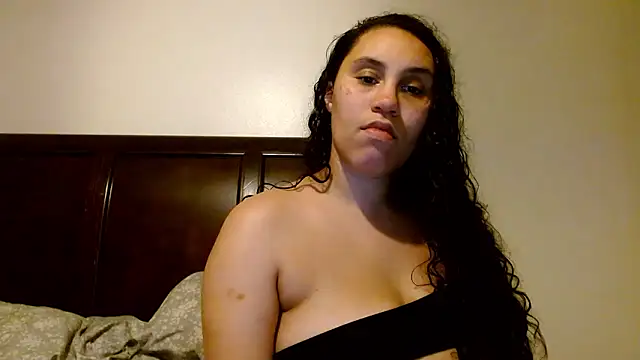 Snapshot of carlithefreak chatting on October 11, 11:51 pm carlithefreak online show from October 11, 11:51 pm