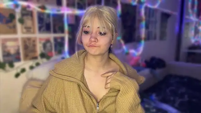 Snapshot of nikoli_naw chatting on September 28, 1:45 am nikoli naw online show from September 28, 1:45 am