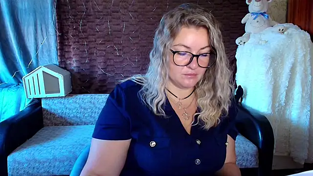 NikaSkylink online show from September 15, 3:37 am