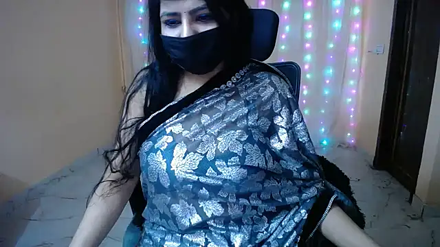 Divvya  online show from January 15, 7:09 pm