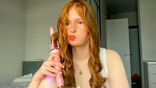 LuxXAngel online show from June 12, 3:03 am