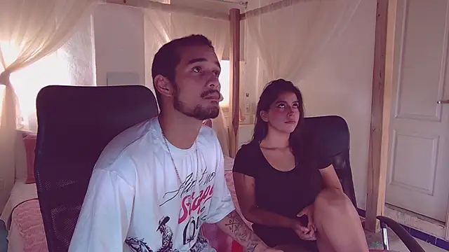 Laila asher online show from October 15, 8:22 pm