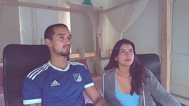 Laila asher online show from November 9, 9:44 pm