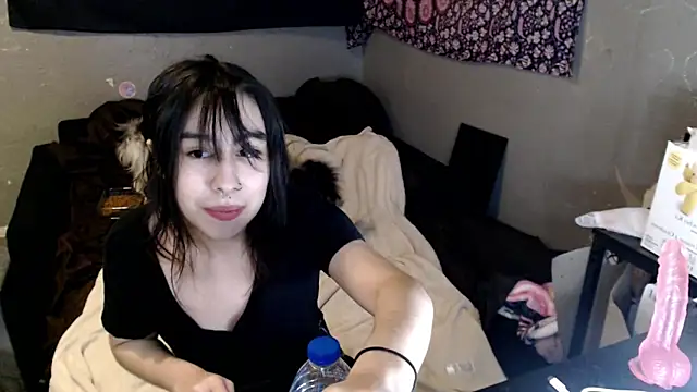 London Ray online show from March 3, 11:55 pm