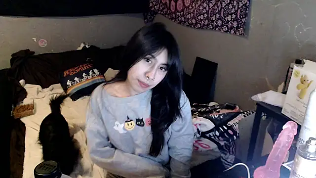 London Ray online show from February 27, 12:43 am